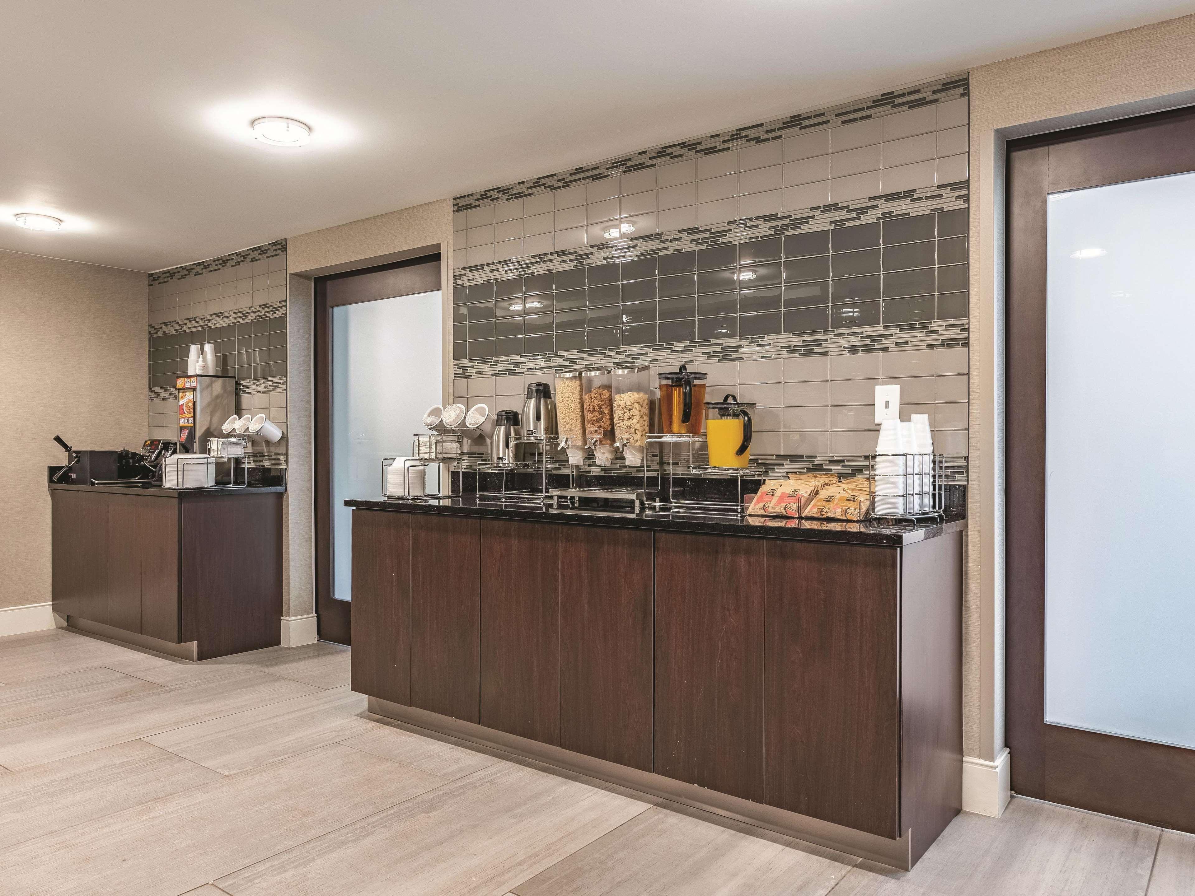 La Quinta By Wyndham Salem Nh Ξενοδοχείο Εξωτερικό φωτογραφία